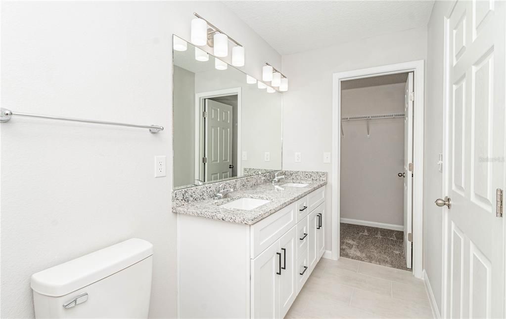 For Sale: $339,000 (3 beds, 2 baths, 1322 Square Feet)