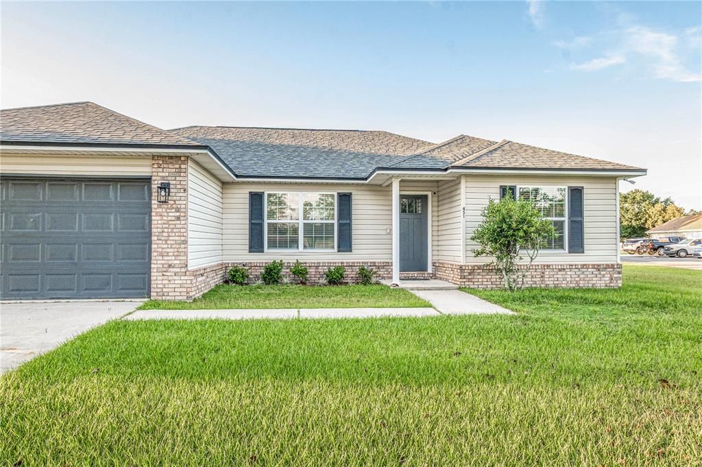 For Sale: $339,000 (3 beds, 2 baths, 1322 Square Feet)