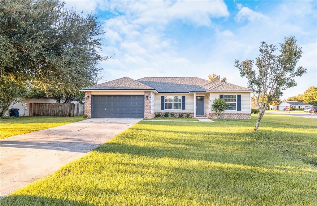 For Sale: $339,000 (3 beds, 2 baths, 1322 Square Feet)