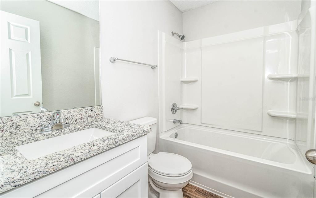For Sale: $339,000 (3 beds, 2 baths, 1322 Square Feet)
