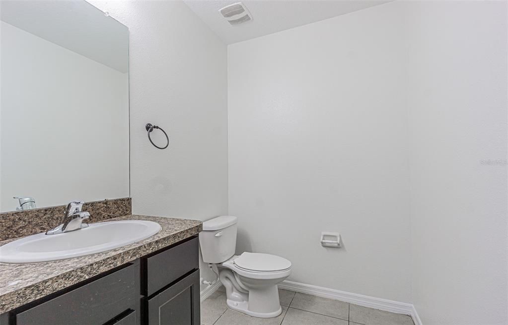 For Rent: $2,500 (4 beds, 2 baths, 2328 Square Feet)