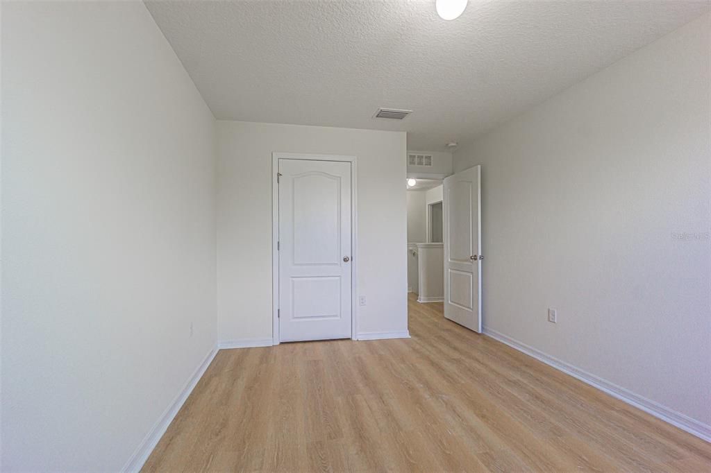 For Rent: $2,500 (4 beds, 2 baths, 2328 Square Feet)