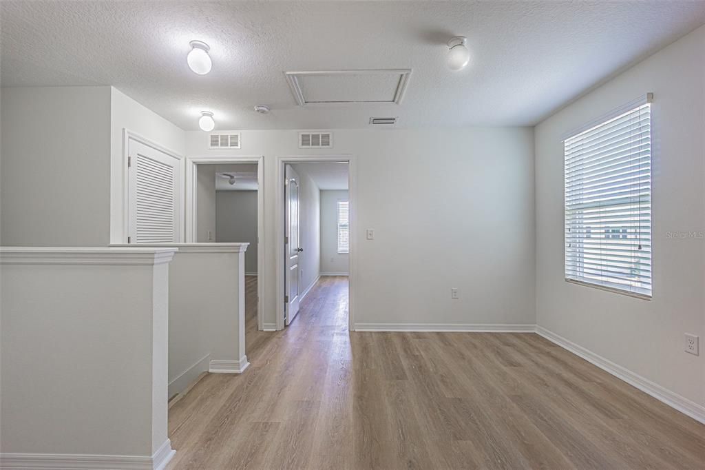 For Rent: $2,500 (4 beds, 2 baths, 2328 Square Feet)