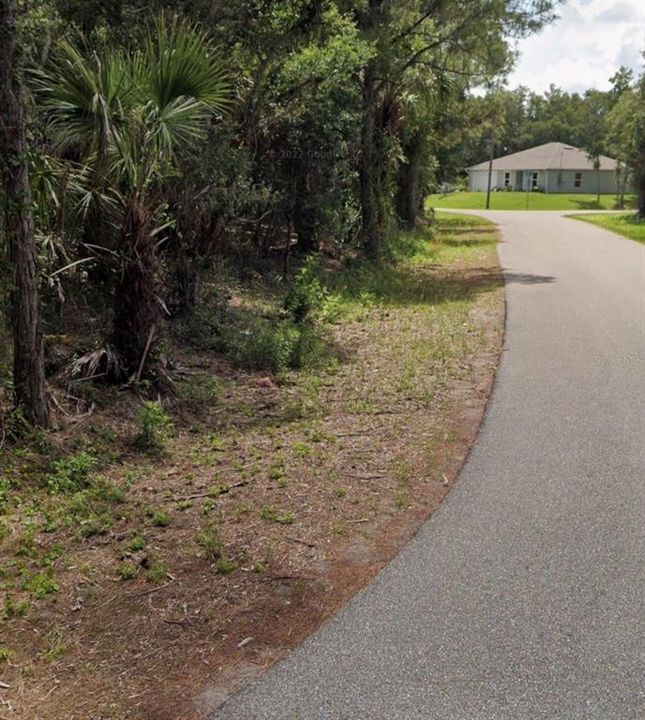 待售: $24,990 (0.35 acres)