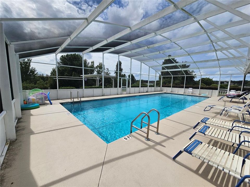 Activo con contrato: $399,000 (3 camas, 2 baños, 1613 Pies cuadrados)