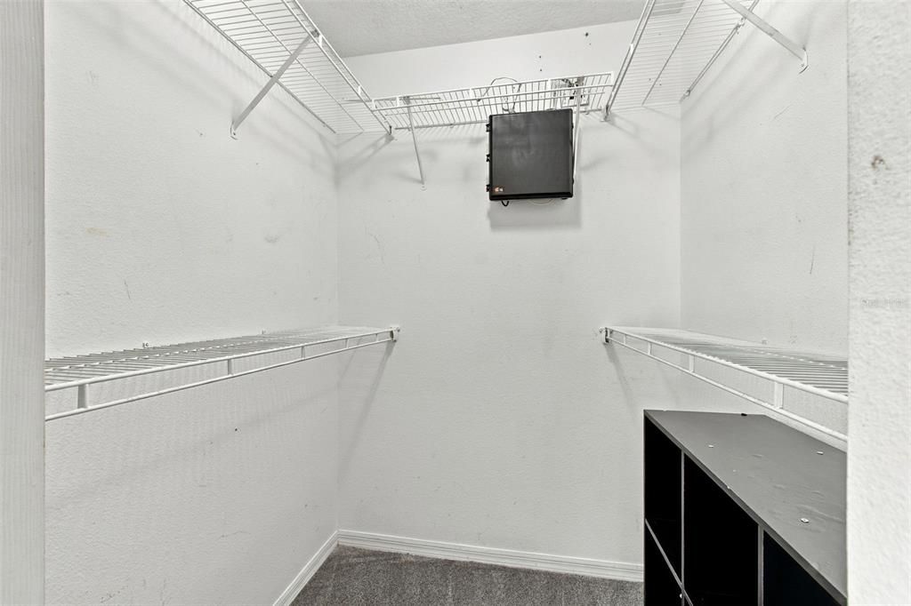 For Rent: $1,845 (3 beds, 2 baths, 1408 Square Feet)