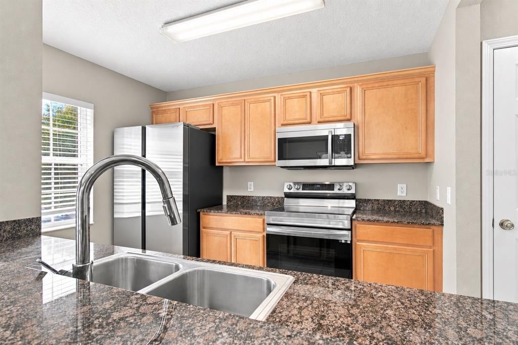 For Rent: $1,845 (3 beds, 2 baths, 1408 Square Feet)