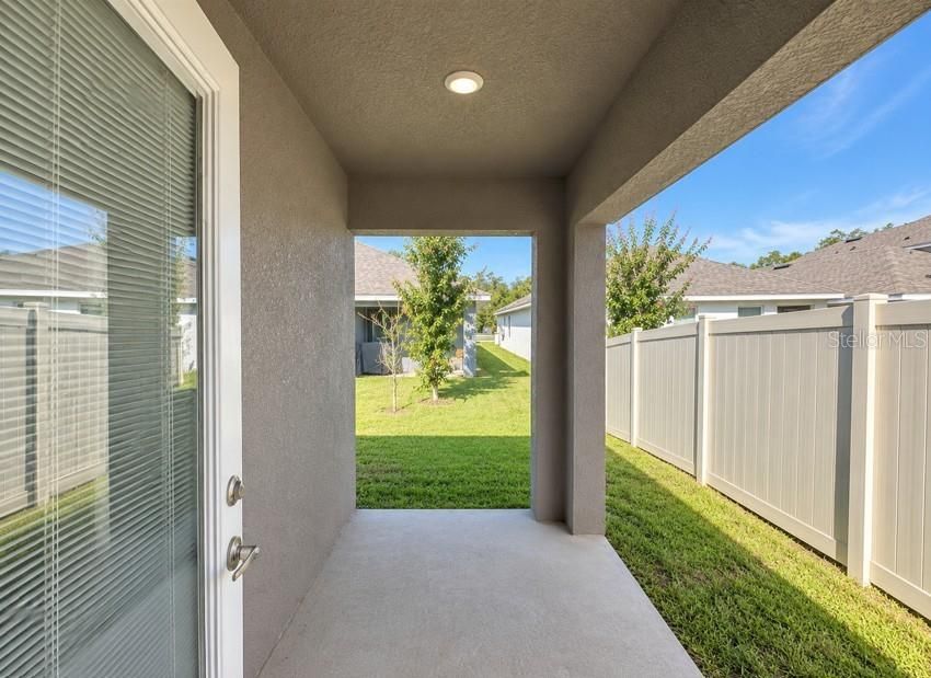 For Sale: $285,000 (3 beds, 2 baths, 1515 Square Feet)