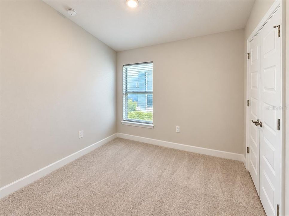 For Sale: $285,000 (3 beds, 2 baths, 1515 Square Feet)
