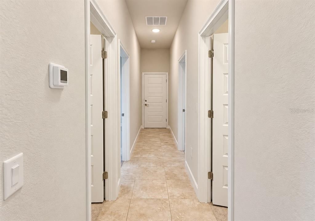 For Sale: $285,000 (3 beds, 2 baths, 1515 Square Feet)