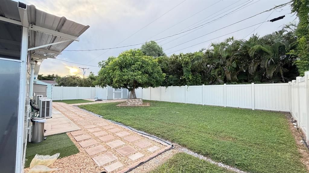 En Renta: $2,700 (3 camas, 2 baños, 1390 Pies cuadrados)