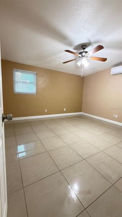 En Renta: $2,700 (3 camas, 2 baños, 1390 Pies cuadrados)