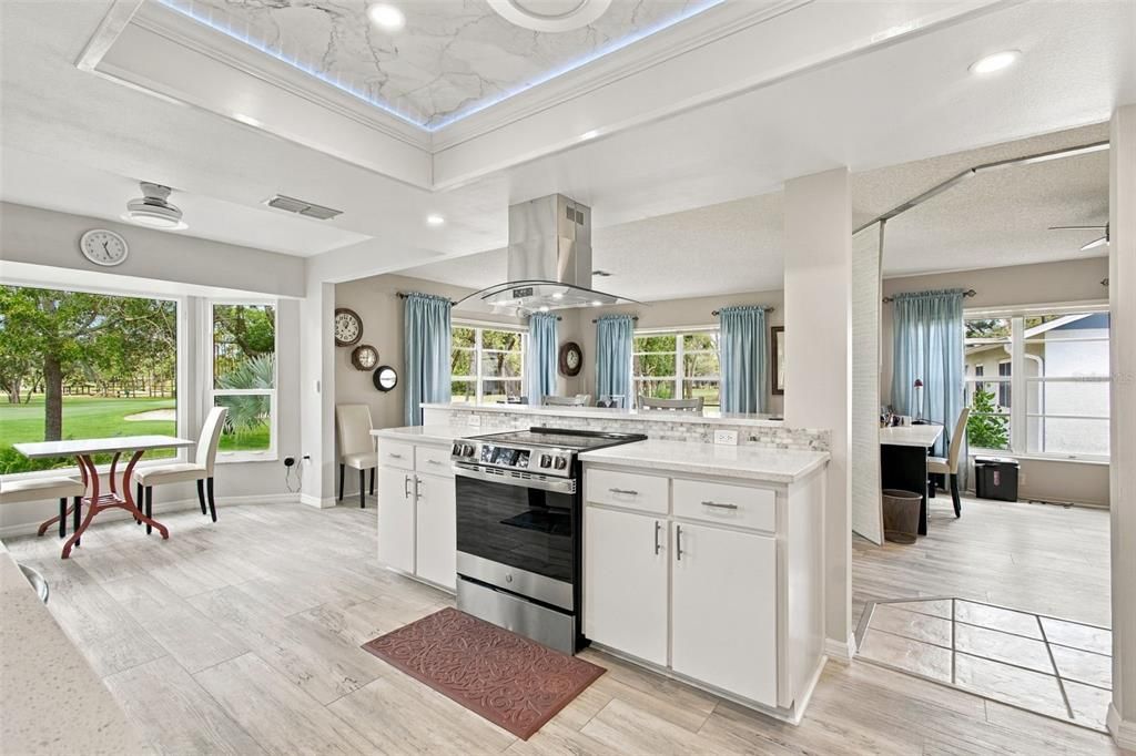 For Sale: $359,000 (2 beds, 2 baths, 2021 Square Feet)