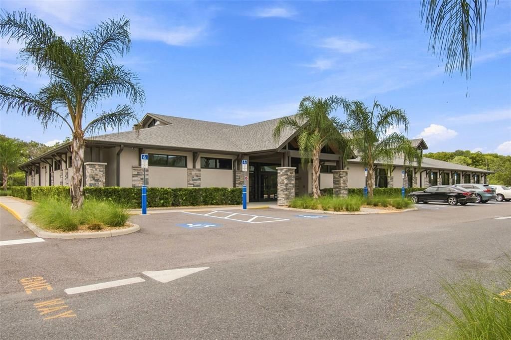 For Sale: $359,000 (2 beds, 2 baths, 2021 Square Feet)