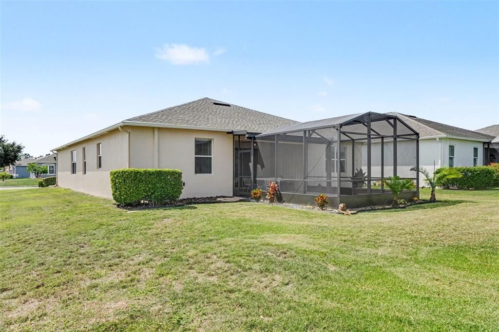For Sale: $445,000 (4 beds, 3 baths, 2293 Square Feet)