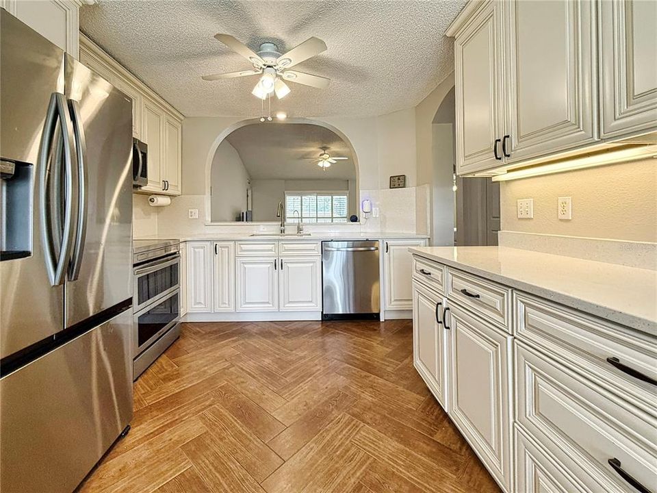 En Venta: $379,000 (3 camas, 2 baños, 1458 Pies cuadrados)