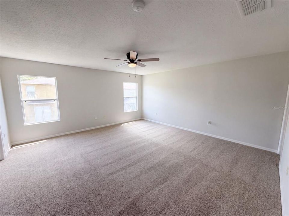For Sale: $361,000 (3 beds, 2 baths, 2262 Square Feet)