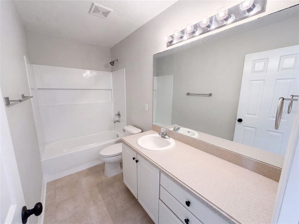 For Sale: $361,000 (3 beds, 2 baths, 2262 Square Feet)