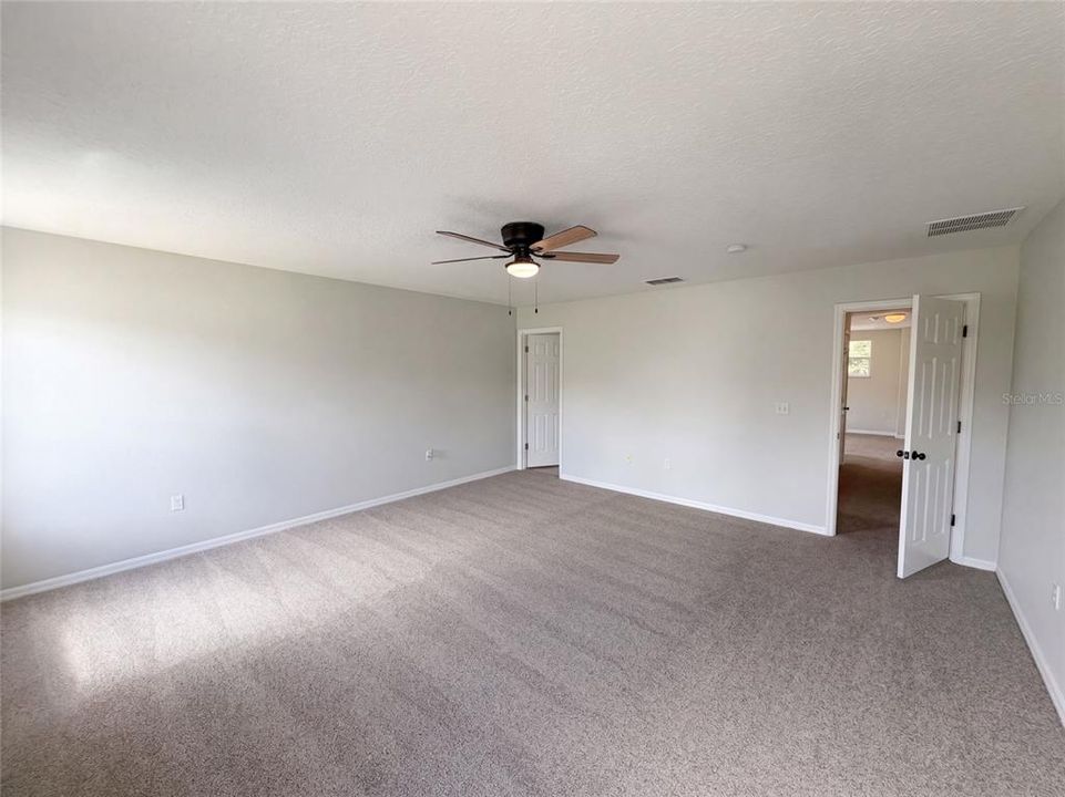 For Sale: $361,000 (3 beds, 2 baths, 2262 Square Feet)