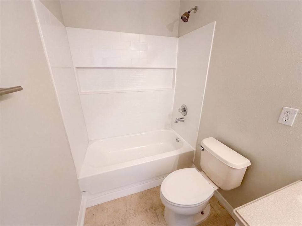 For Sale: $361,000 (3 beds, 2 baths, 2262 Square Feet)