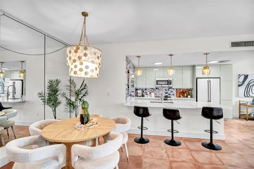 For Sale: $849,000 (2 beds, 2 baths, 1580 Square Feet)