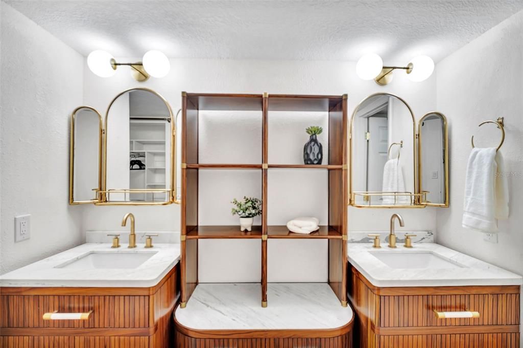 For Sale: $849,000 (2 beds, 2 baths, 1580 Square Feet)