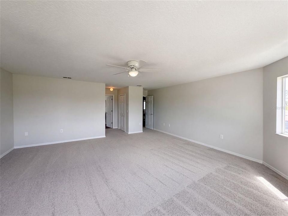 En Venta: $445,000 (6 camas, 3 baños, 3060 Pies cuadrados)