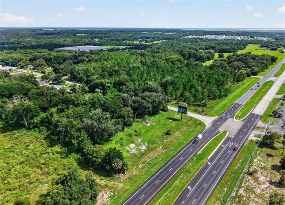 En Venta: $290,000 (0.74 acres)