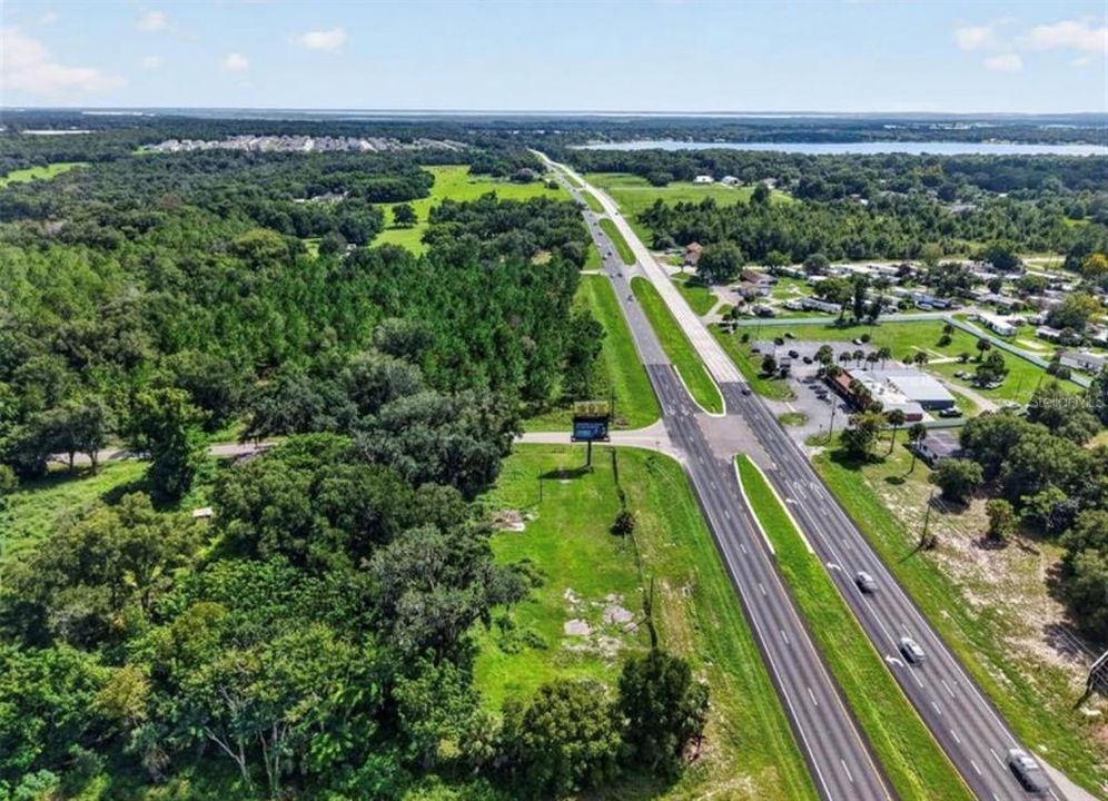 En Venta: $290,000 (0.74 acres)