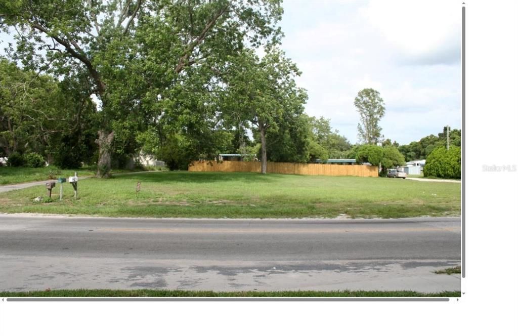 En Venta: $83,000 (0.25 acres)