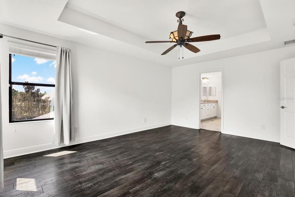 For Rent: $3,900 (4 beds, 3 baths, 2502 Square Feet)