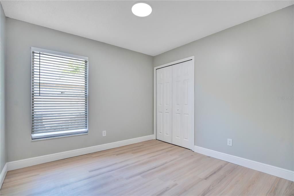 For Sale: $424,900 (4 beds, 2 baths, 1738 Square Feet)