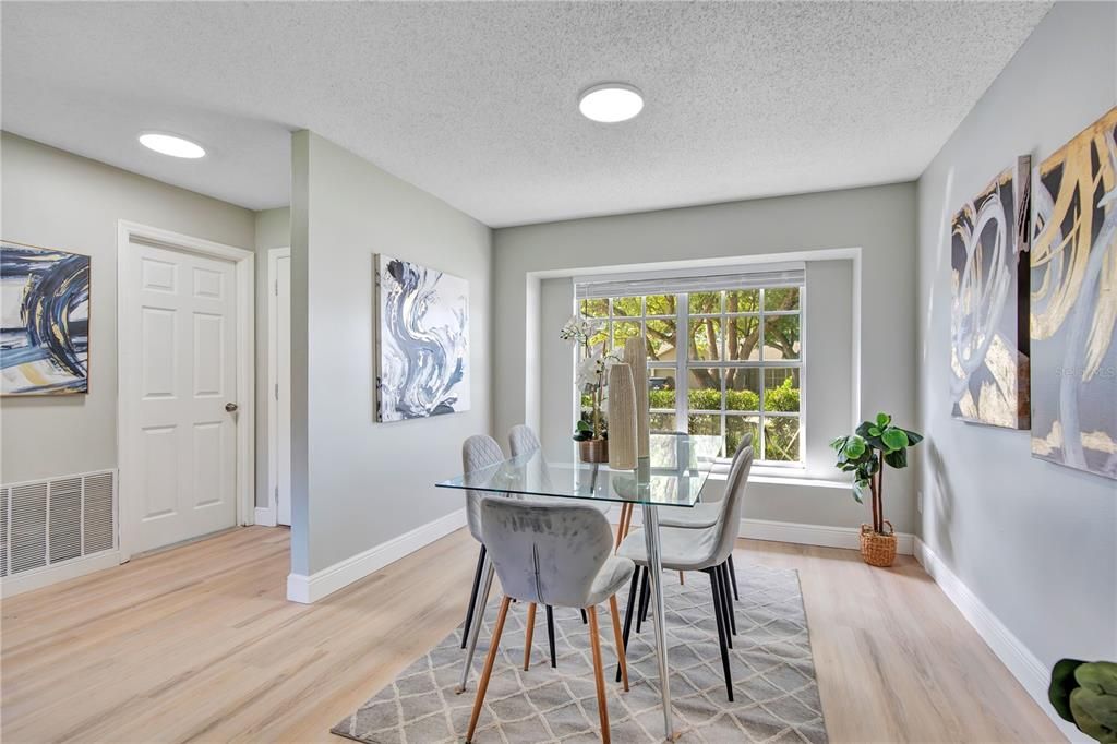 For Sale: $424,900 (4 beds, 2 baths, 1738 Square Feet)
