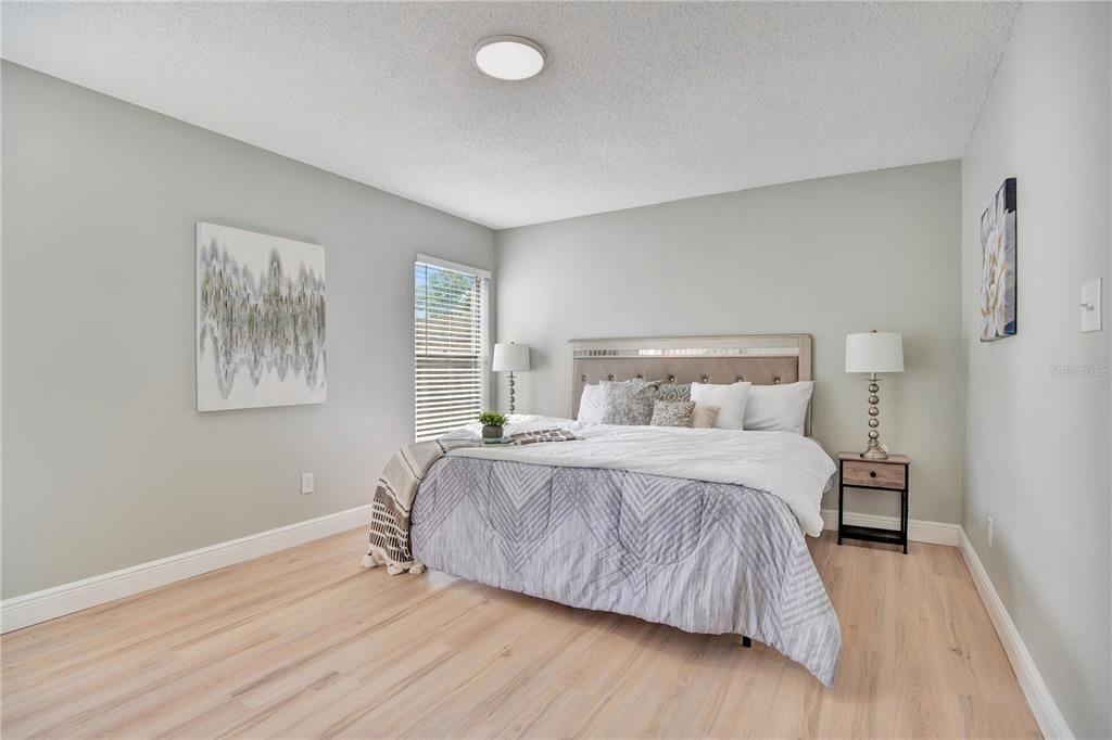 For Sale: $424,900 (4 beds, 2 baths, 1738 Square Feet)