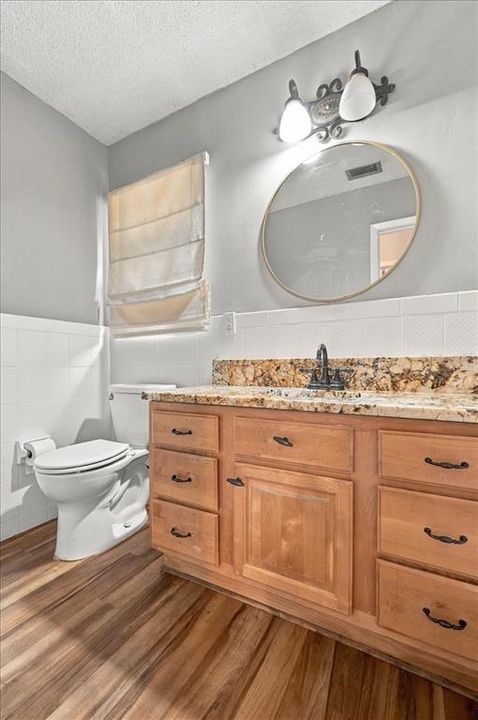 For Sale: $374,900 (3 beds, 2 baths, 1491 Square Feet)