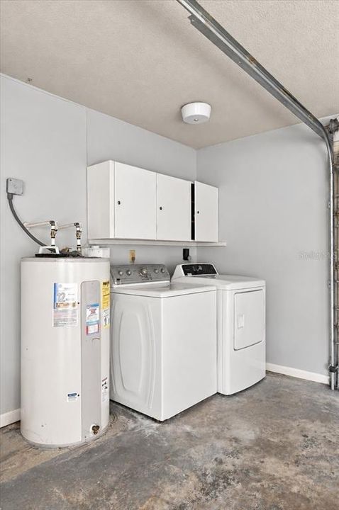 For Sale: $374,900 (3 beds, 2 baths, 1491 Square Feet)