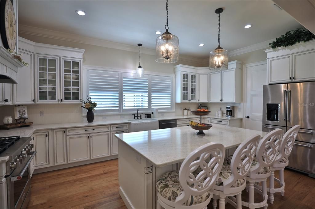 For Sale: $1,223,600 (3 beds, 2 baths, 2764 Square Feet)