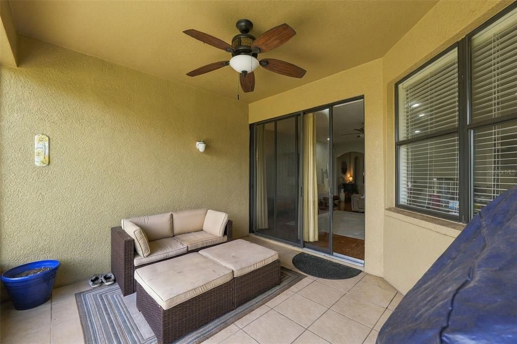 En Venta: $475,000 (4 camas, 3 baños, 2640 Pies cuadrados)