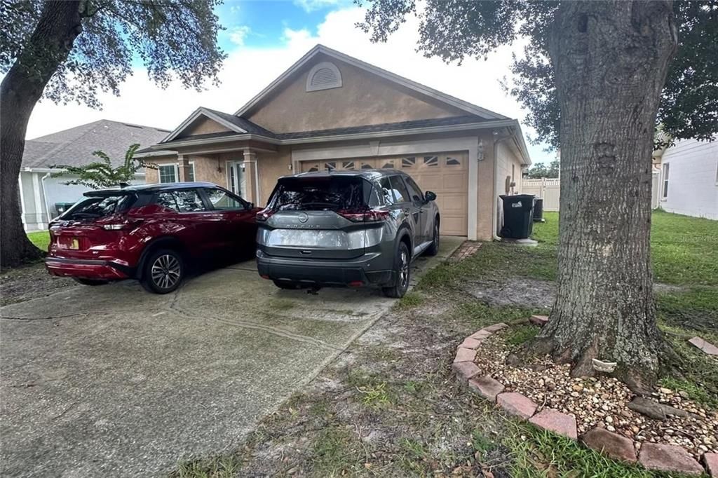 For Sale: $354,900 (3 beds, 2 baths, 1400 Square Feet)