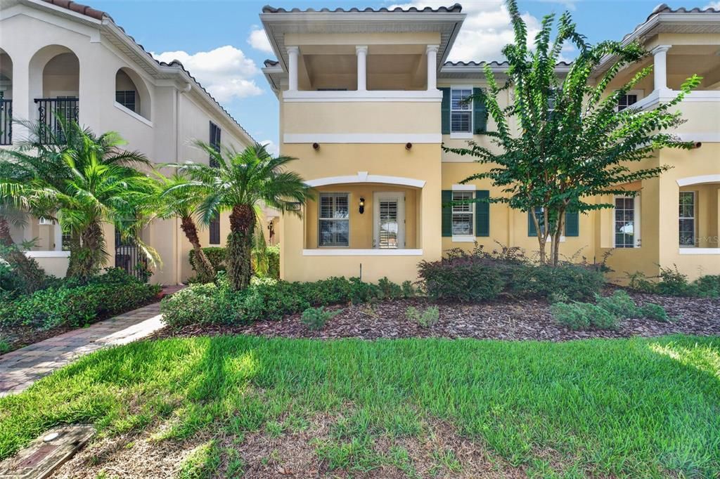 For Sale: $465,000 (3 beds, 3 baths, 1830 Square Feet)