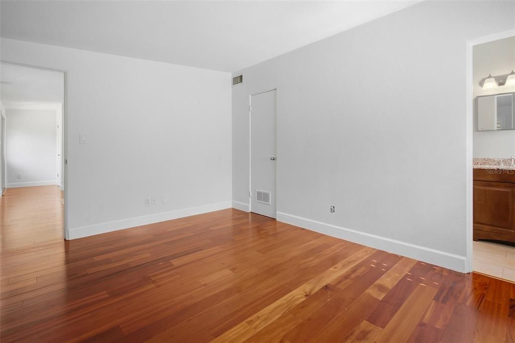 В аренду: $2,300 (3 спален, 2 ванн, 1536 Квадратных фут)
