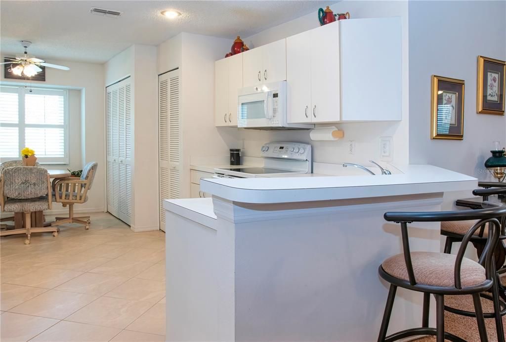 For Sale: $210,000 (2 beds, 2 baths, 1564 Square Feet)