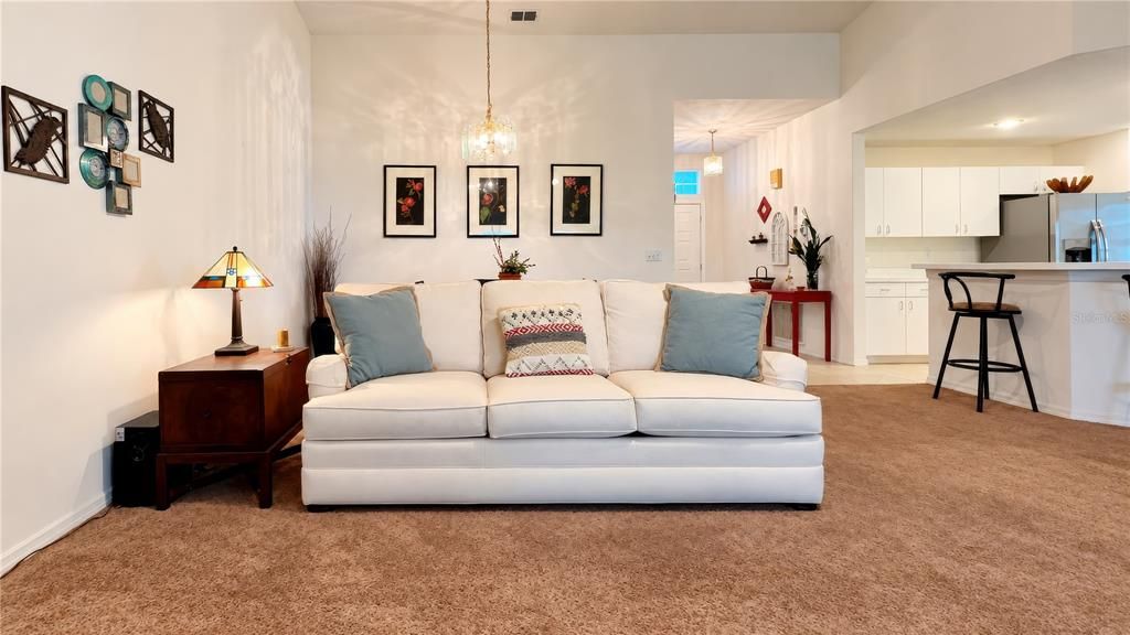 For Sale: $210,000 (2 beds, 2 baths, 1564 Square Feet)