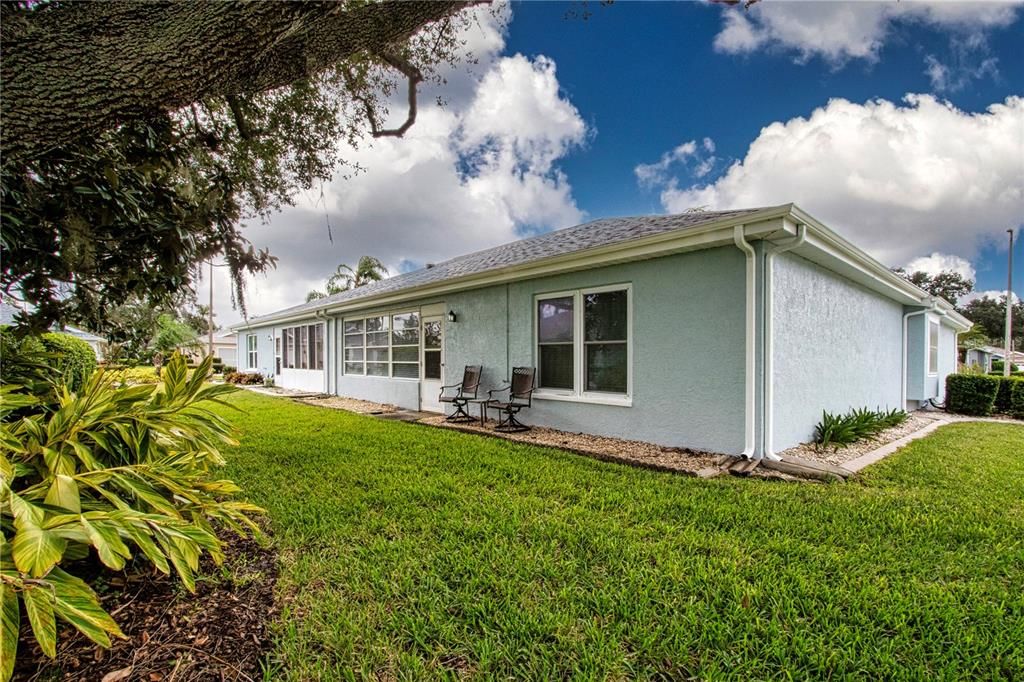 For Sale: $210,000 (2 beds, 2 baths, 1564 Square Feet)