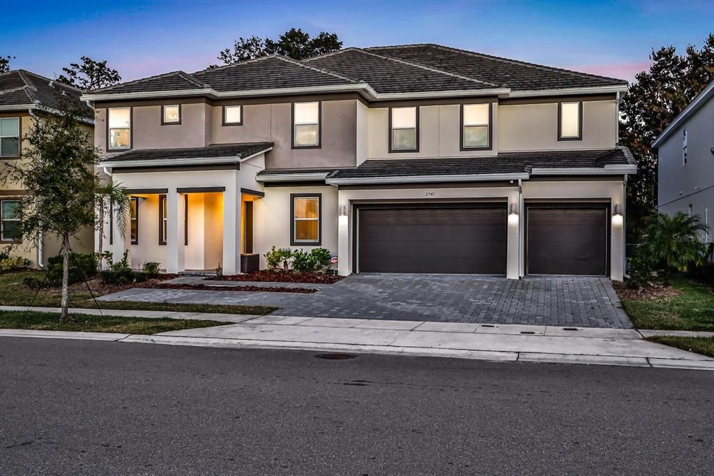 For Sale: $1,650,000 (15 beds, 15 baths, 7004 Square Feet)