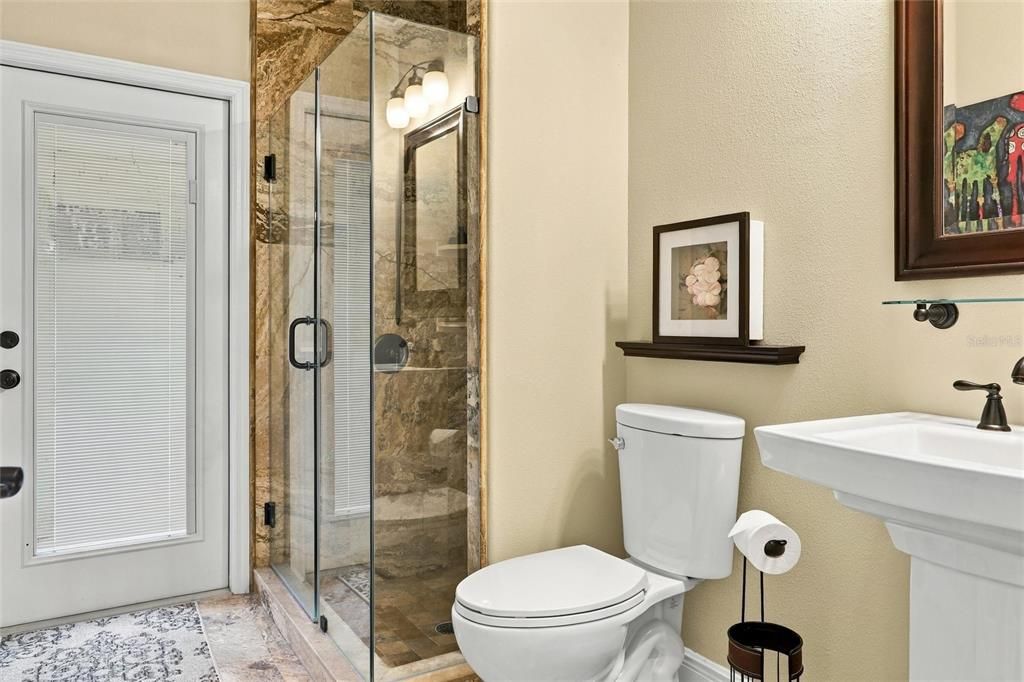 Active With Contract: $850,000 (4 beds, 3 baths, 2913 Square Feet)