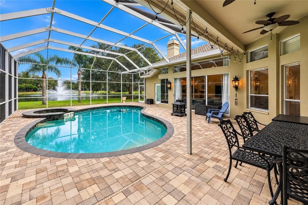 Active With Contract: $850,000 (4 beds, 3 baths, 2913 Square Feet)
