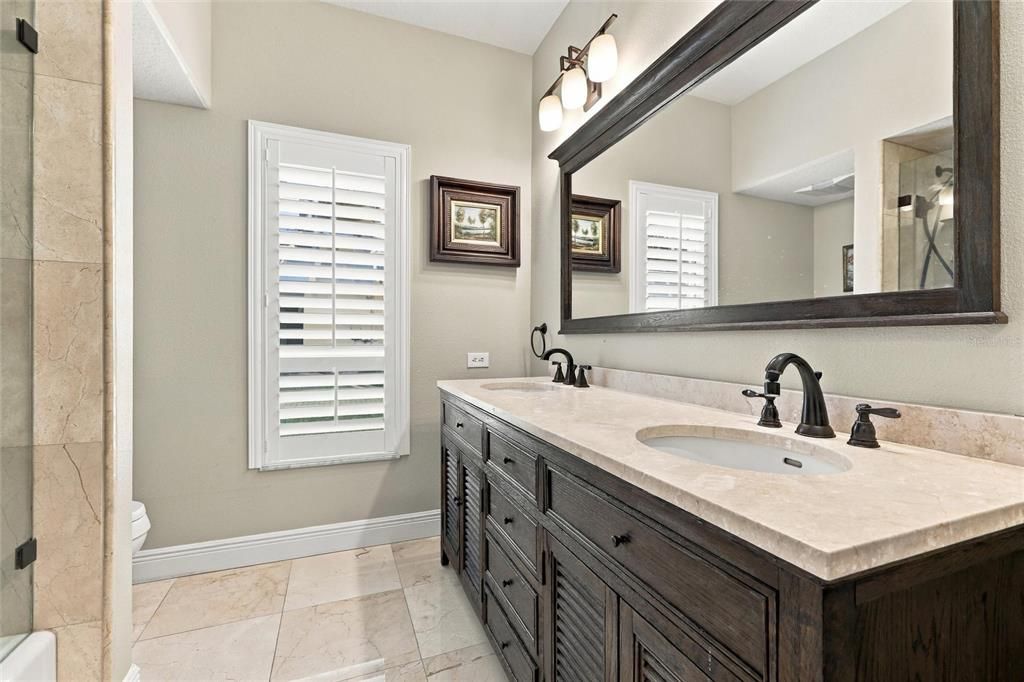 Active With Contract: $850,000 (4 beds, 3 baths, 2913 Square Feet)