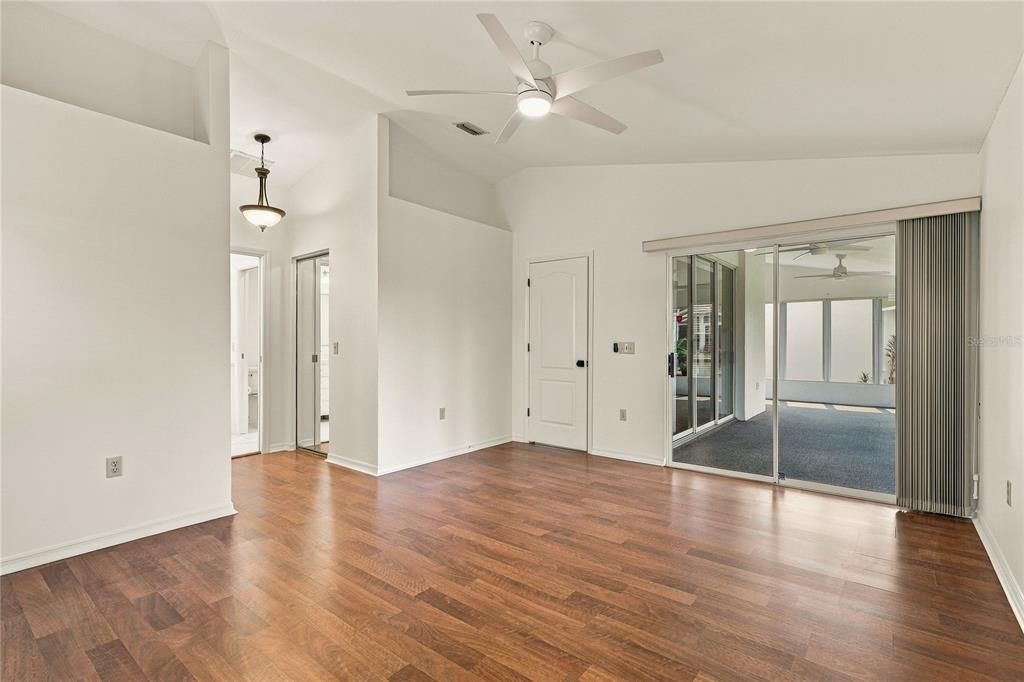 For Sale: $475,000 (3 beds, 2 baths, 1775 Square Feet)