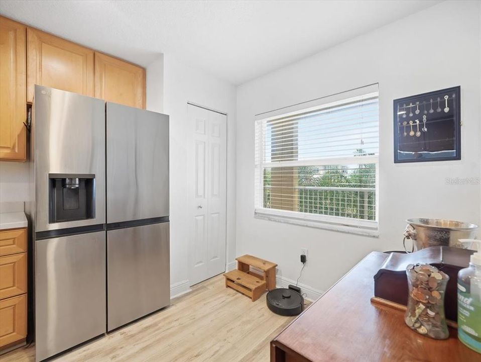For Sale: $770,000 (2 beds, 2 baths, 1350 Square Feet)